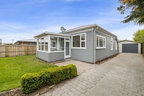 Photo of property in 172 Shaw Avenue, New Brighton, Christchurch, 8083