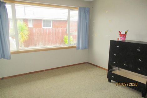 Photo of property in 92 Frensham Crescent, Woolston, Christchurch, 8062