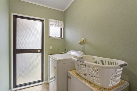 Photo of property in 3 The Avenue, Paraparaumu Beach, Paraparaumu, 5032