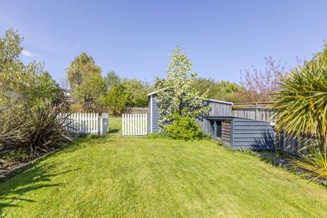 Photo of property in 17 Watts Street, Waipawa, 4210