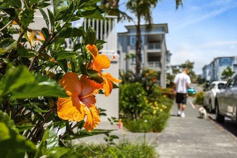 Photo of property in 90 Eaves Bush Parade, Orewa, 0931