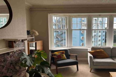 Photo of property in Pukehinau Flats, 1u4 Brooklyn Road, Mount Cook, Wellington, 6011