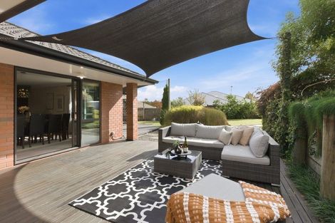 Photo of property in 21 Bathurst Crescent, Pyes Pa, Tauranga, 3112