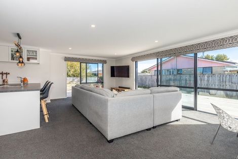 Photo of property in 51 Lyndhurst Street, Westport, 7825