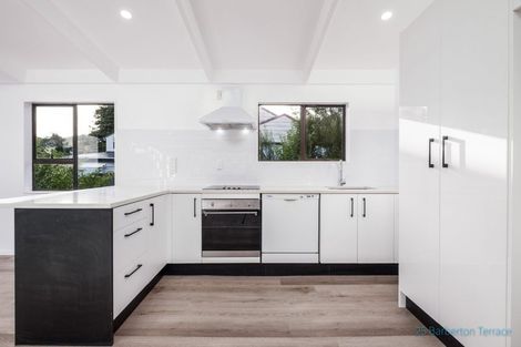 Photo of property in 25 Barberton Terrace, Red Hill, Papakura, 2110