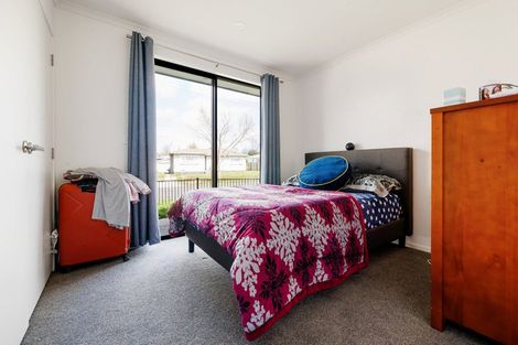 Photo of property in 2u2 Masefield Drive, Enderley, Hamilton, 3214