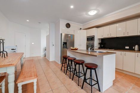 Photo of property in 10 Trimaran Drive, Gulf Harbour, Whangaparaoa, 0930