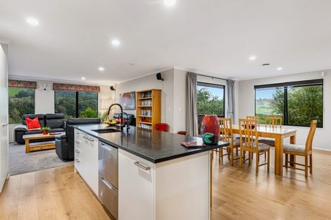 Photo of property in 42 Hungry Creek Road, Puhoi, Warkworth, 0983