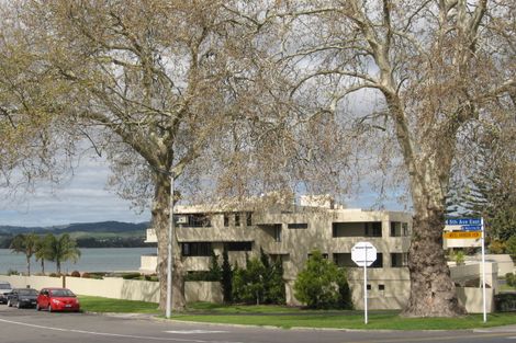 Photo of property in 2/2 Sixth Avenue, Tauranga, 3110