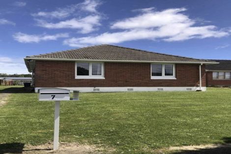 Photo of property in 7 Puketapu Grove, Waiwhetu, Lower Hutt, 5010