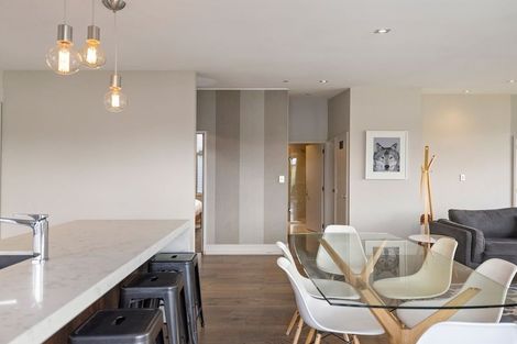 Photo of property in Rahiri Apartments, 8/23 Adelaide Street, Queenstown, 9300