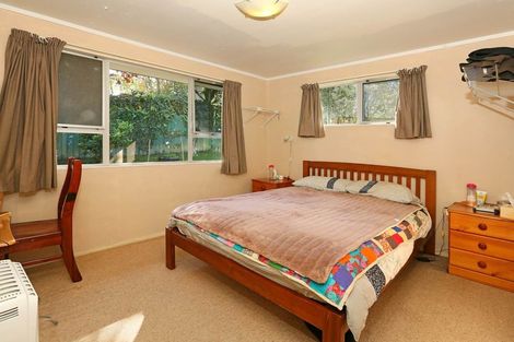 Photo of property in 2/26 Kemp Road, Massey, Auckland, 0614