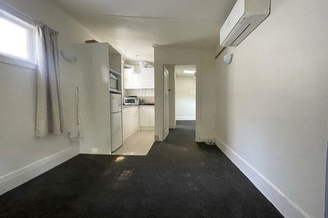 Photo of property in 31d Patanga Crescent, Thorndon, Wellington, 6011