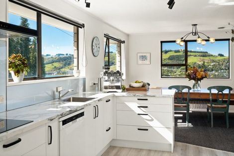 Photo of property in 46 Adderley Terrace, Ravensbourne, Dunedin, 9022