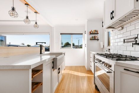 Photo of property in 18 Kiwi Street, Whakatane, 3120