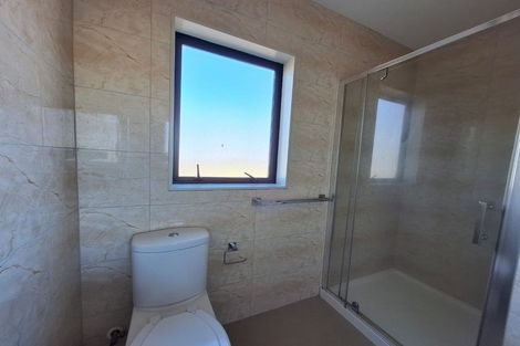 Photo of property in 1/5 Wallson Crescent, Wiri, Auckland, 2104