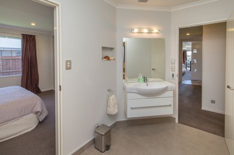 Photo of property in 18 Fantasia Gardens, Northwood, Christchurch, 8051