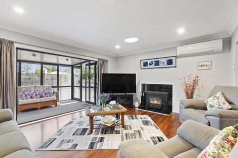 Photo of property in 11 Gardener Street, Levin, 5510
