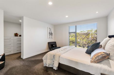 Photo of property in 21 Le Quesne Road, Bay View, Napier, 4104