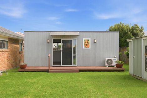 Photo of property in 655 Grenada Street, Papamoa Beach, Papamoa, 3118
