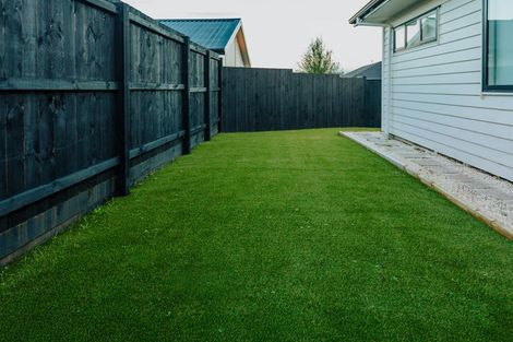 Photo of property in 219 Matua Road, Kumeu, 0810