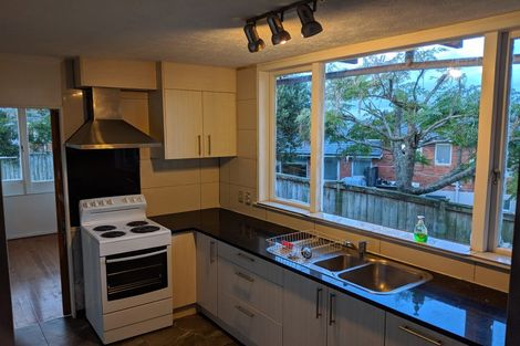 Photo of property in 38 Greenhill Crescent, Pakuranga, Auckland, 2010