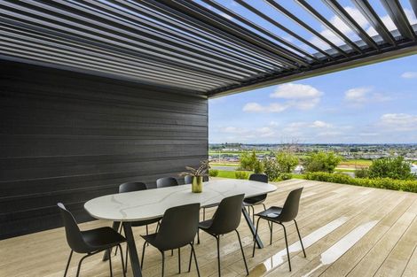 Photo of property in 296 Kitchener Road, Pukekohe, 2120