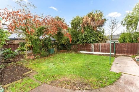 Photo of property in 122 Harewood Road, Papanui, Christchurch, 8053