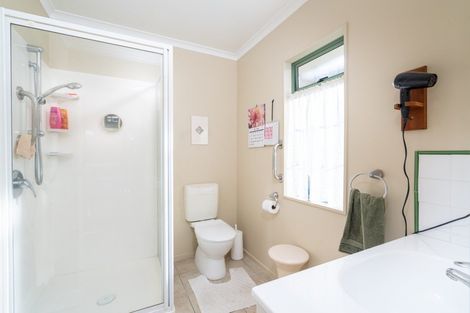 Photo of property in 5 Vaucluse Drive, Nukuhau, Taupo, 3330