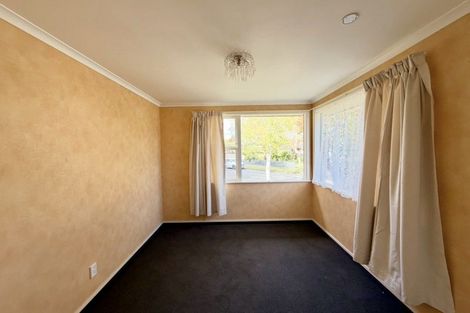 Photo of property in 4 Parkland Crescent, Terrace End, Palmerston North, 4410