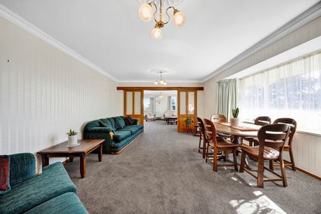 Photo of property in 65 Murray Avenue, Hawera, 4610