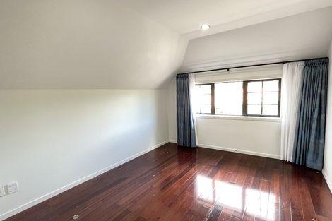 Photo of property in 73a Nile Road, Milford, Auckland, 0620