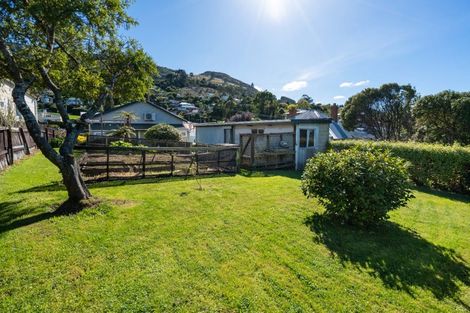 Photo of property in 3 Athol Place, Ravensbourne, Dunedin, 9022