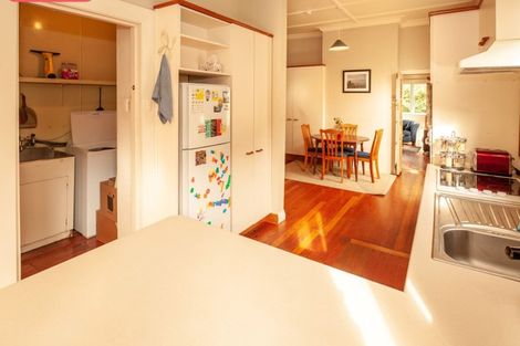 Photo of property in 28 Bernard Street, Kenmure, Dunedin, 9011