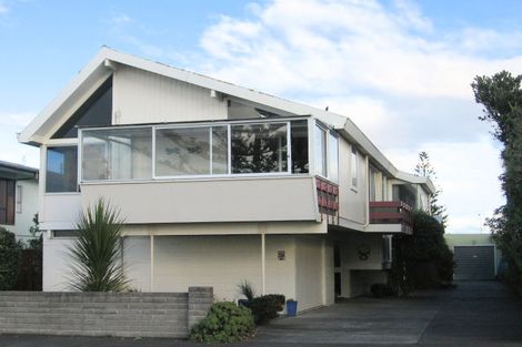 Photo of property in 1/27 The Esplanade, Westshore, Napier, 4110