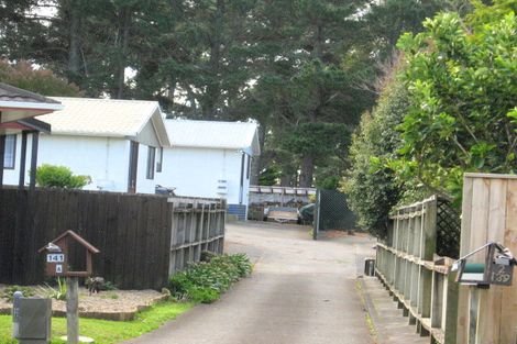 Photo of property in 1/141 Carnoustie Drive, Wattle Downs, Auckland, 2103