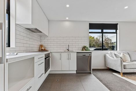 Photo of property in 4/48 Mathesons Road, Phillipstown, Christchurch, 8011