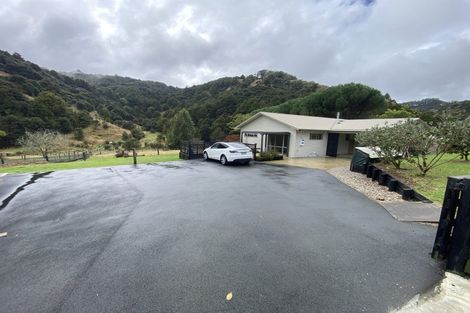 Photo of property in 122 Upper Waiwera Road, Puhoi, Silverdale, 0994