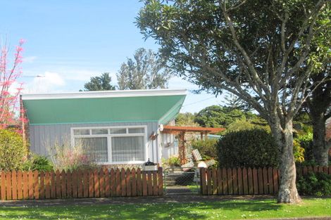 Photo of property in 23 Budleigh Street, Frankleigh Park, New Plymouth, 4310