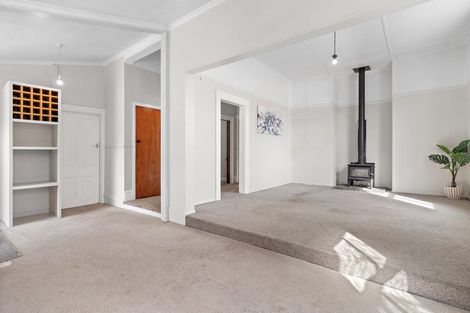 Photo of property in 84 Lincoln Road, Masterton, 5810