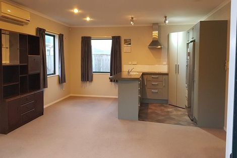 Photo of property in 50a Paritutu Road, Spotswood, New Plymouth, 4310