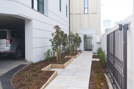 Photo of property in St James Courts, 1/77 Gloucester Street, Christchurch Central, Christchurch, 8013