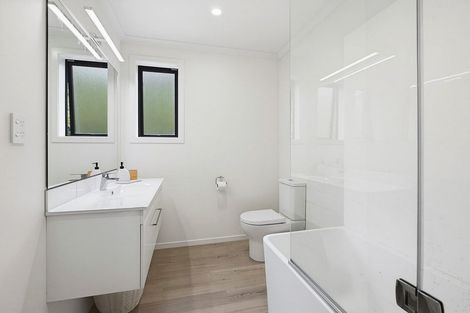 Photo of property in 15 Holystone Road, Whitby, Porirua, 5024