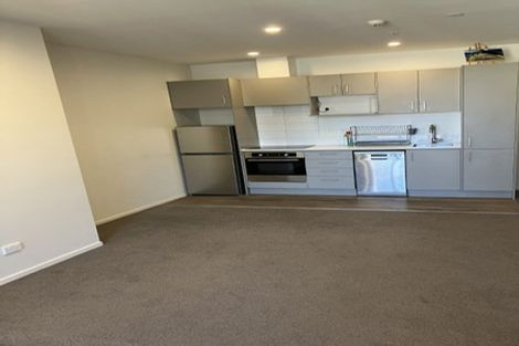 Photo of property in Wyndham Gardens Apartments, 30 Red Oaks Drive, Frankton, Queenstown, 9300