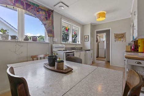 Photo of property in 21 Marama Crescent, Spotswood, New Plymouth, 4310