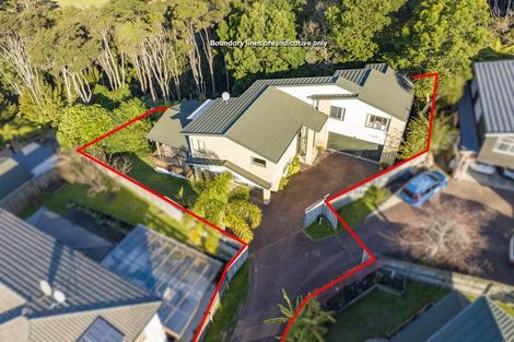 Photo of property in 64 San Valentino Drive, Henderson, Auckland, 0612