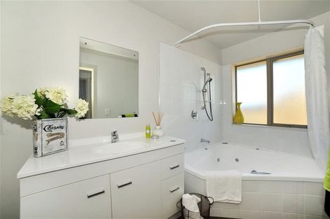 Photo of property in 192a Woodham Road, Linwood, Christchurch, 8062