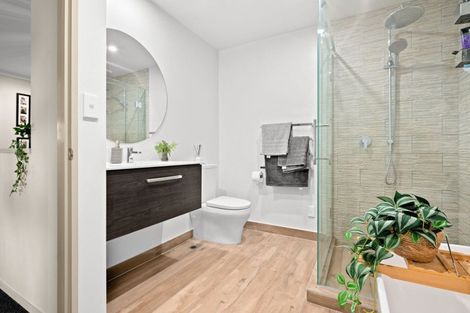 Photo of property in 12a Kelvin Place, Hamilton East, Hamilton, 3216