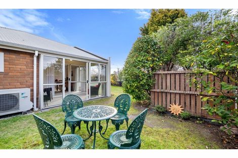 Photo of property in 32 Rose Street, Somerfield, Christchurch, 8024