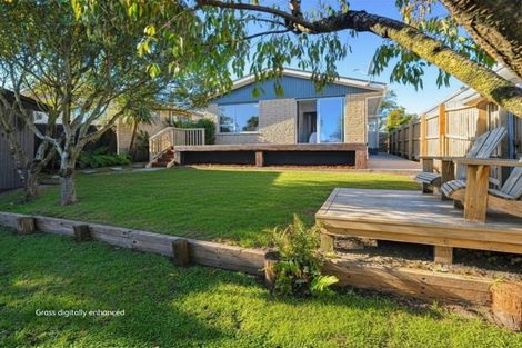 Photo of property in 1/3 Waimokihi Place, Somerfield, Christchurch, 8024